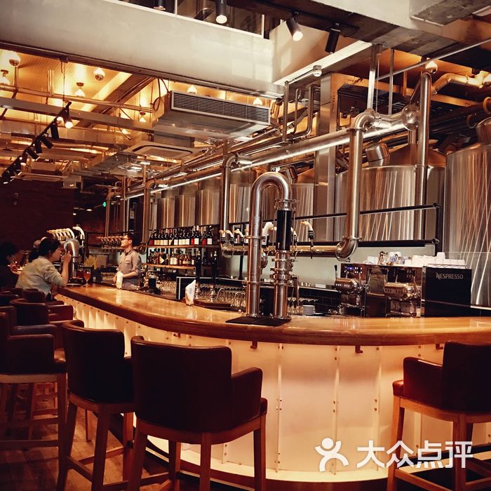上海鹅岛精酿啤酒餐厅图片