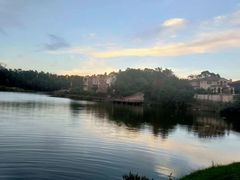 -松山湖南湖湾露营营地