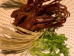 -姜君·千岛湖鱼头馆(浦东大道店)