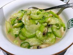 -费大厨辣椒炒肉(万家丽一店)
