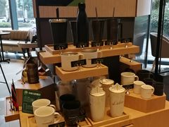 零售区-星巴克(宏汇国际广场店)