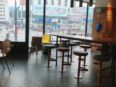 大堂-麦当劳(咸阳人民路店)