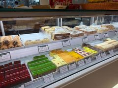 -蜂蝶来饼店(拱北总店)