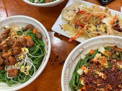 -手擀菠菜面(西康路店)