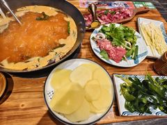 -贵厨酸汤牛肉(小十字店)