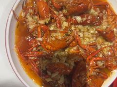 -老街烧烤大排档·地道湖北菜·龙虾馆(汉口火车站店)