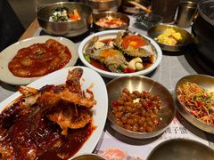 -草家酱蟹炭火烤肉店(珲春南路一店)