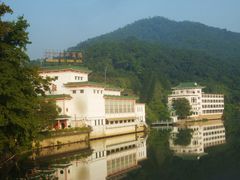 -广东温泉宾馆