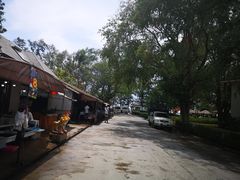 -拉威海鲜市场