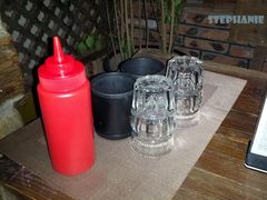 -Helens海伦司小酒馆(津湾广场店)