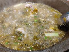 -石锅苗苗鱼(武汉首店)