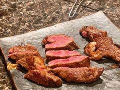 现切肩胛牛排-老乾杯和牛烧肉(王府中环店)