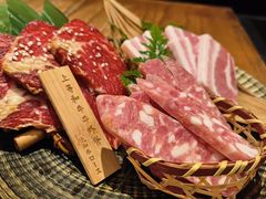 -肉魁屋·烧肉·烧鸟·酒场(高新店)