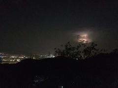-鬼笑石后山停车场