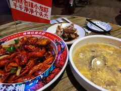-阿财老铺·老蚌埠龙虾城(华夏总店)