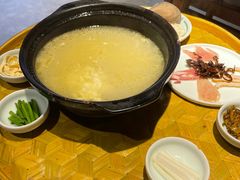 -一坐一忘云南菜(嘉里中心店)