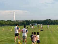 -Riverside河畔少儿足球培训(前滩店)