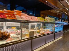 面包甜点陈列柜-贵阳高新惠诚食品有限公司