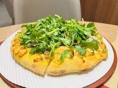 好多香菜皮蛋牛肉披萨-必胜客(璞丽中心店)