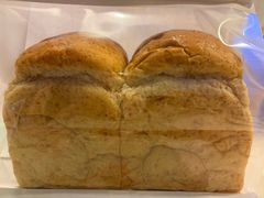 伯爵-t150全麦吐司-君之狮子山·轻糖烘焙(松江印象城店)