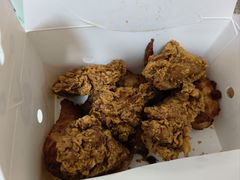 -麦当劳(得来速车道点餐 五里墩店)