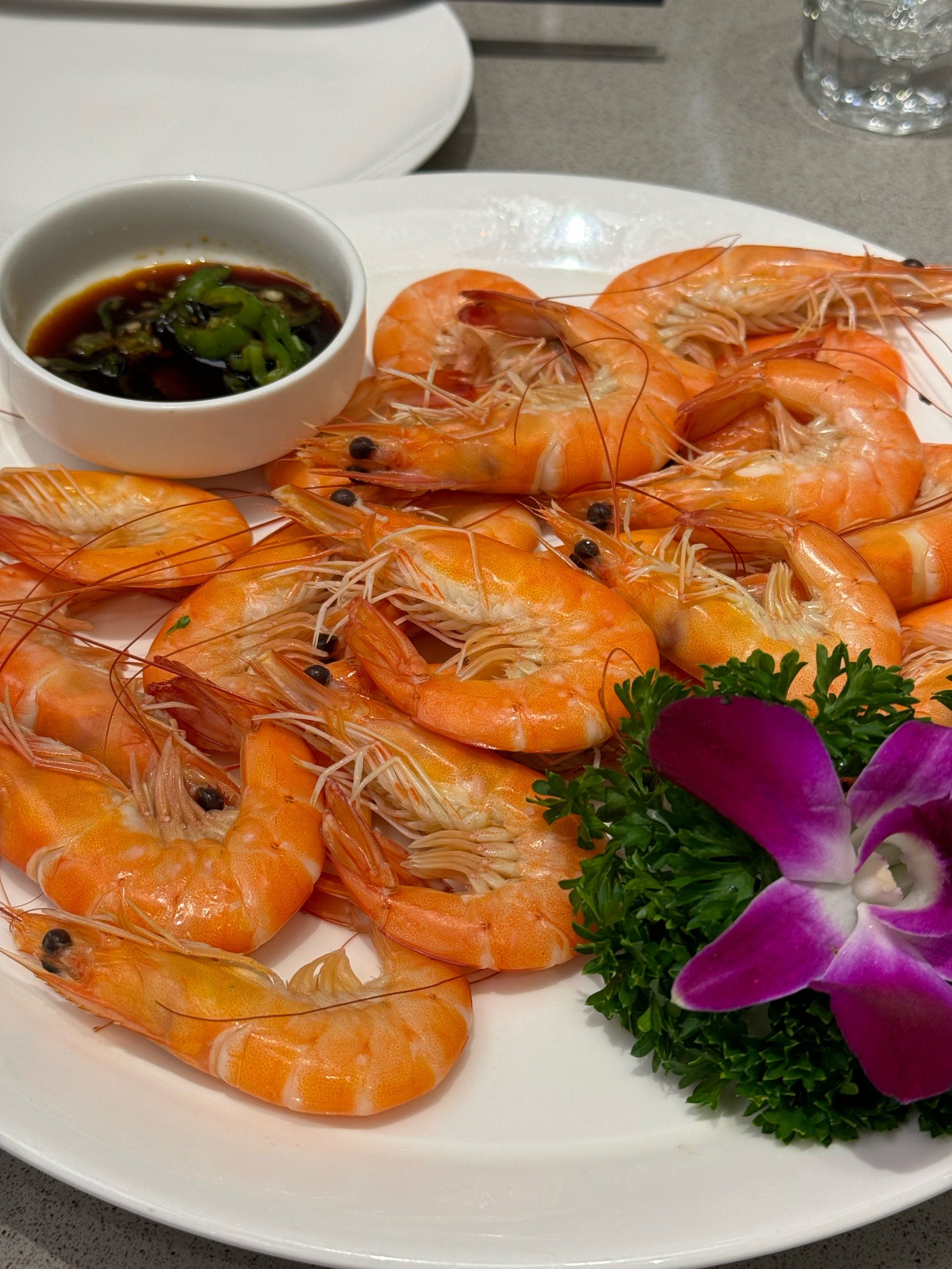 海鲜粤菜小馆(石梅湾店)食材很新鲜,味道很不错
