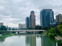 -梅龙湖