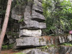 -梭布垭石林景区