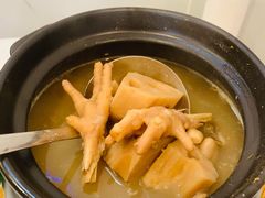 莲藕鸡脚汤（明火例汤）-文记壹心鸡(宝华路店)