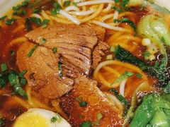 -龙记桂林米粉(财满街店)