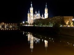 景点-皮拉尔圣母圣殿主教座堂