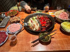 -周小明火锅(黑金冠社区店)