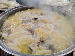-侠成水上农庄(工业大道店)