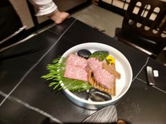 -山川小町·极番烧肉(新地假日广场店)