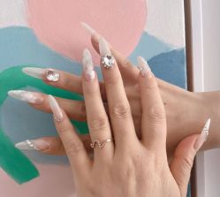 -ManiQ 美甲美睫專門店