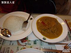 朋友点的咖喱饭-翠华餐厅