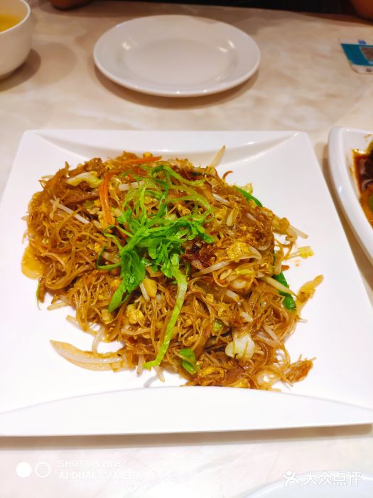 星洲小馆·新加坡菜(吴江万象汇店)星洲炒米粉图片