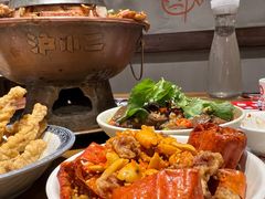 -沪小二铜炉蛙锅(苏州中心星悦汇店)