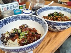 -沪西老弄堂面馆(定西路店)