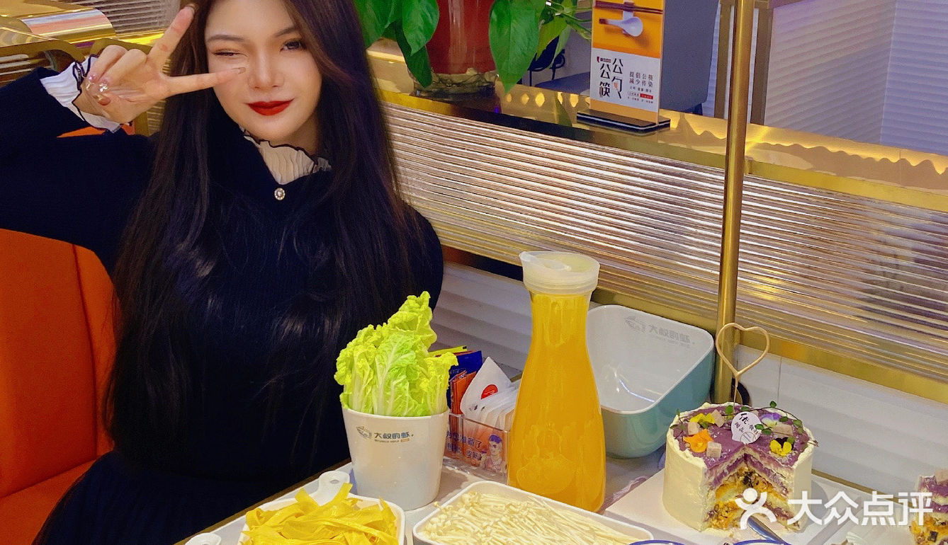 立马安排上了 他家的虾超级新鲜而且只只饱满肉质特别新鲜