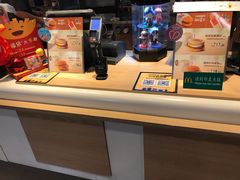-麦当劳(南京路2店)