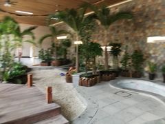 -白桦林温泉谷