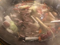 -美膳居川菜馆油焖大虾烧烤(卓刀泉店)