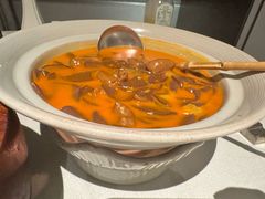 砂锅鸭血煮肥肠-逸道(虹桥店)