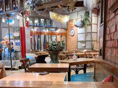 -玛格萝妮(汇智国际商业中心店)