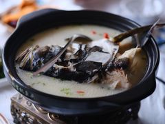 -万佛湖许老大铁锅鱼(黑金冠店)