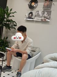 -老男孩男士理容馆·理发·烫染·修面