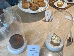 -VERIE BAKEHOUSE