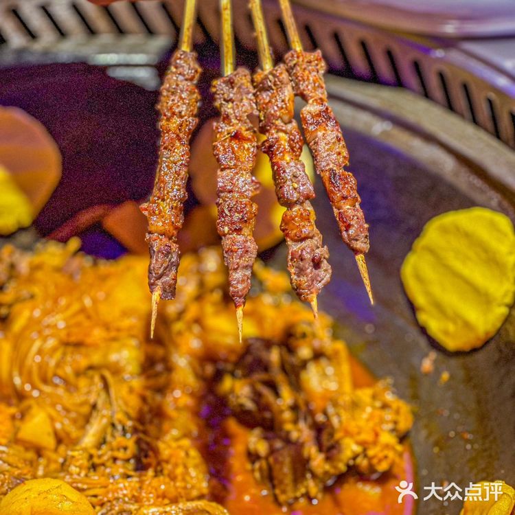 这家东北铁锅炖的味道真的绝了