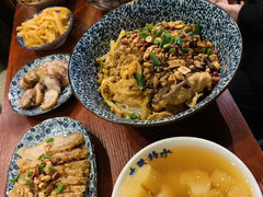 -粉家柳州螺蛳粉(杨宅路店)